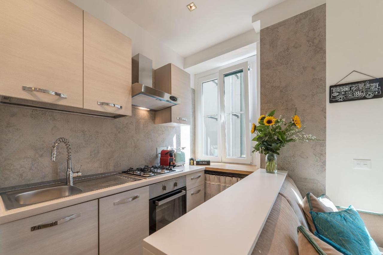 Appia New Cozy Apartment โรม ภายนอก รูปภาพ